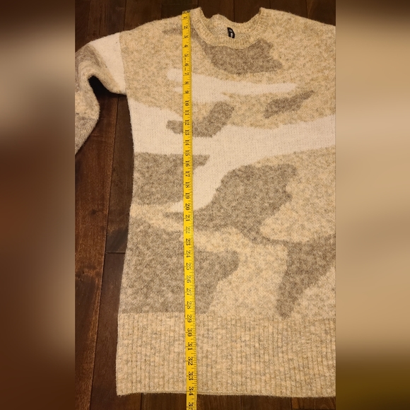 Long Sleeve Camo-Print Sweater Dress - Picture 6 of 7